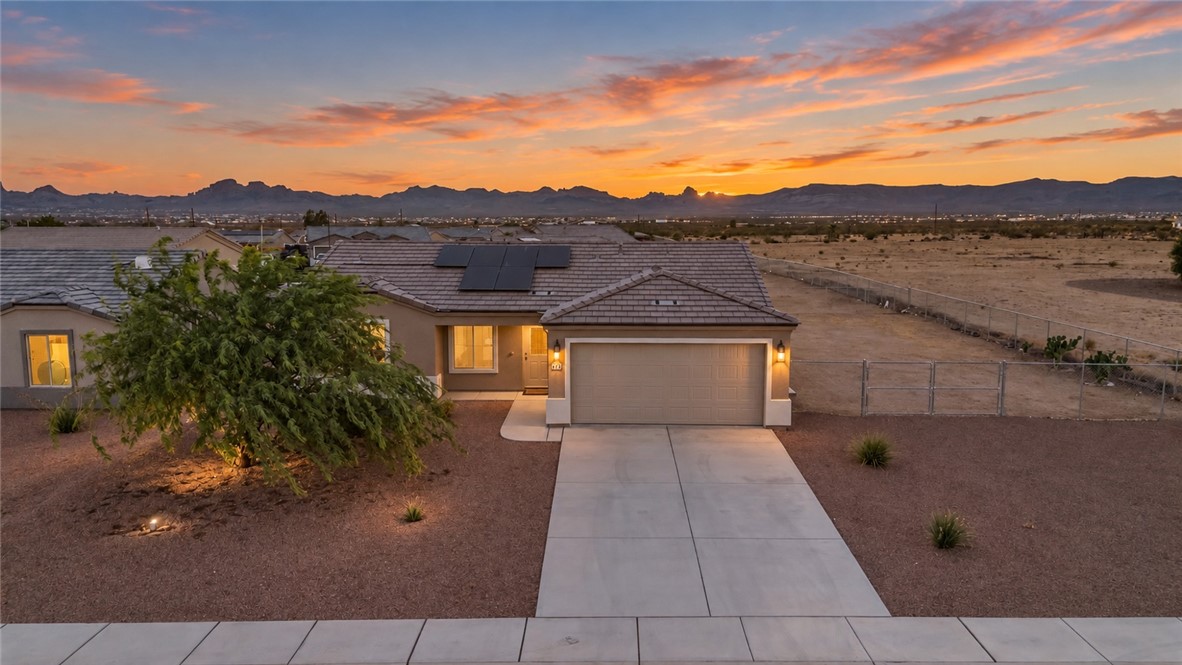 479 S Glen Canyon Road — photo