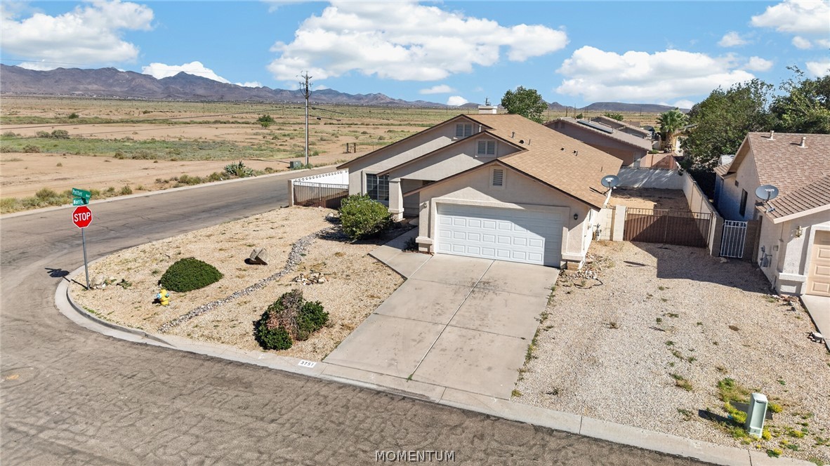 3751 E Potter Avenue — photo