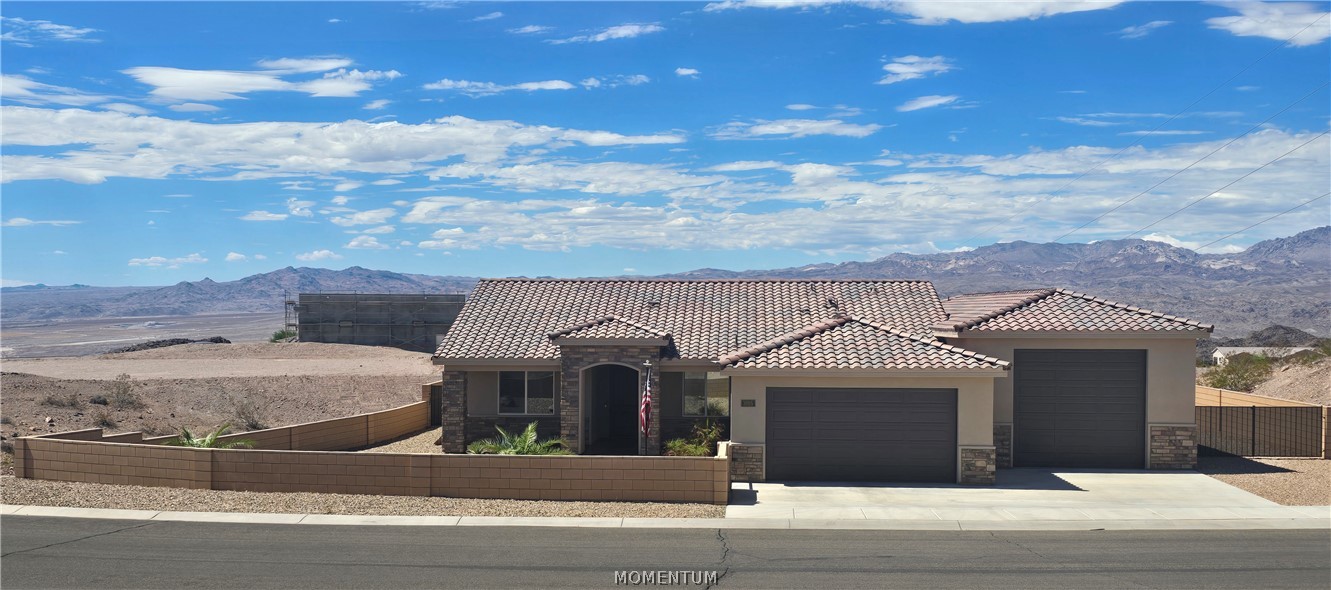 3195 Canyon De Chelly Drive — photo