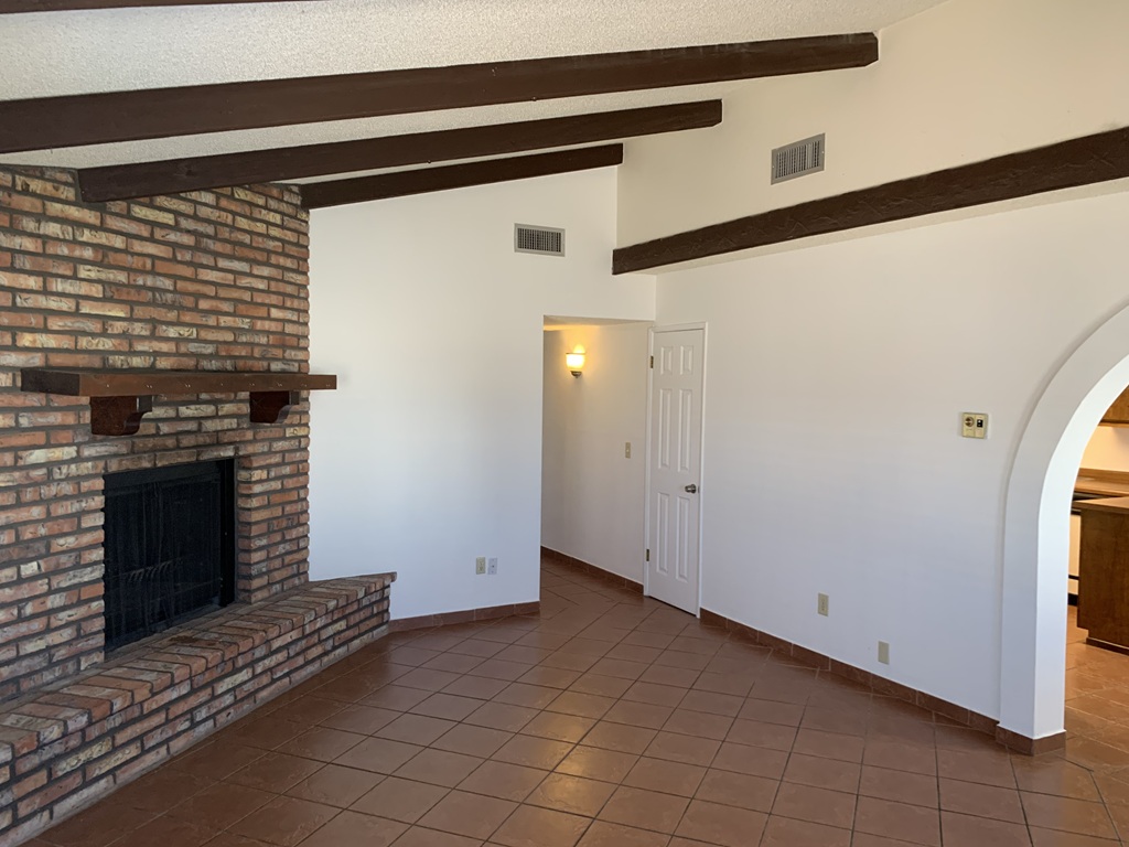 2115 Kingston Drive — photo