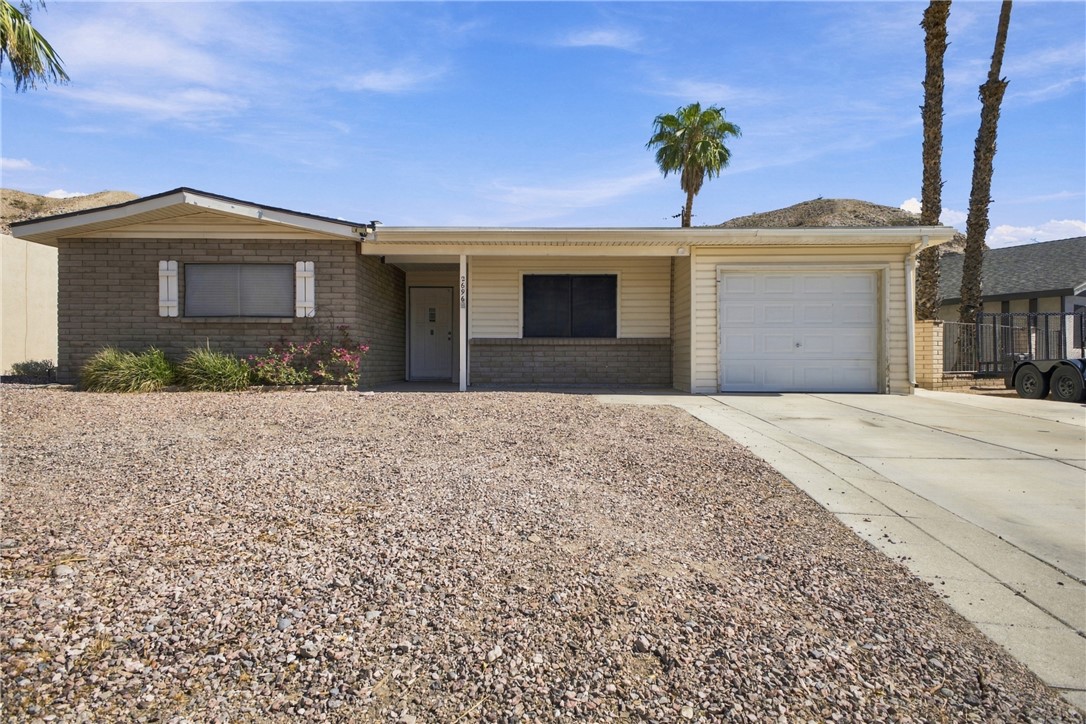 2696 Country Club Drive — photo