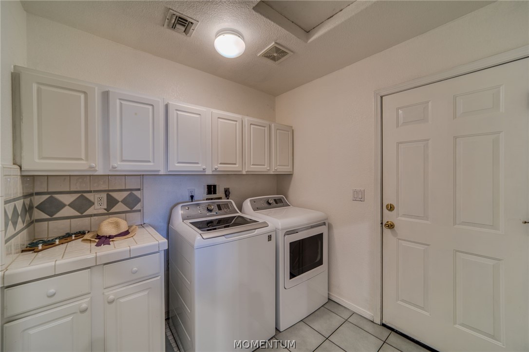 6090 S Bella Vista Drive — photo