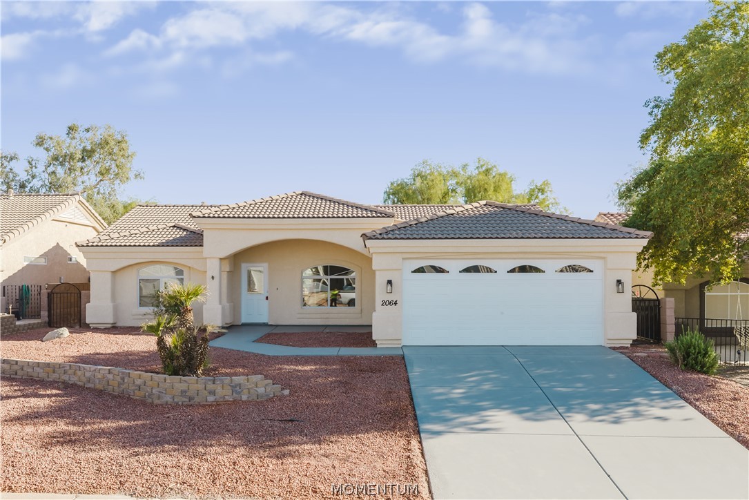 2064 E Desert Lakes Drive — photo