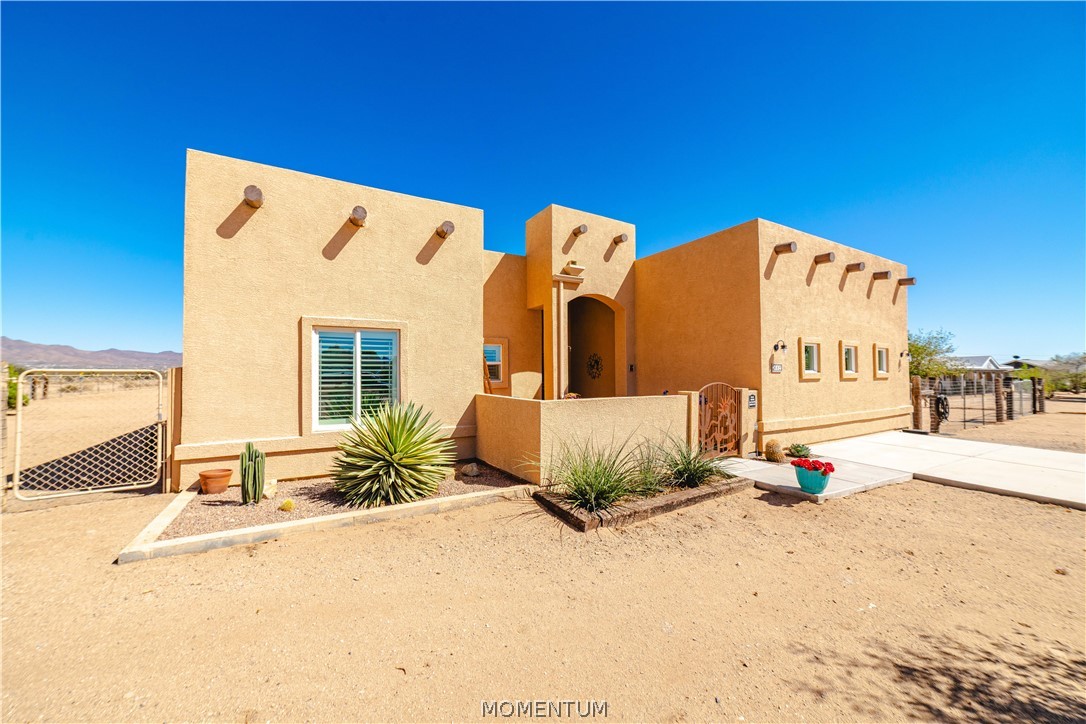 882 S Tonto Road — photo
