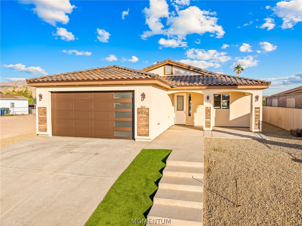 811 Palo Verde Drive — photo