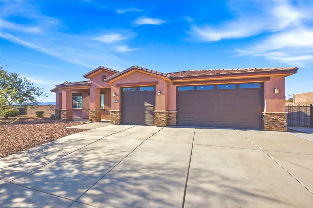 3139 Esmerelda Drive — photo