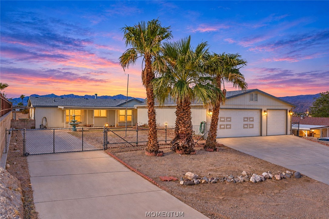 1471 Colina Drive — photo
