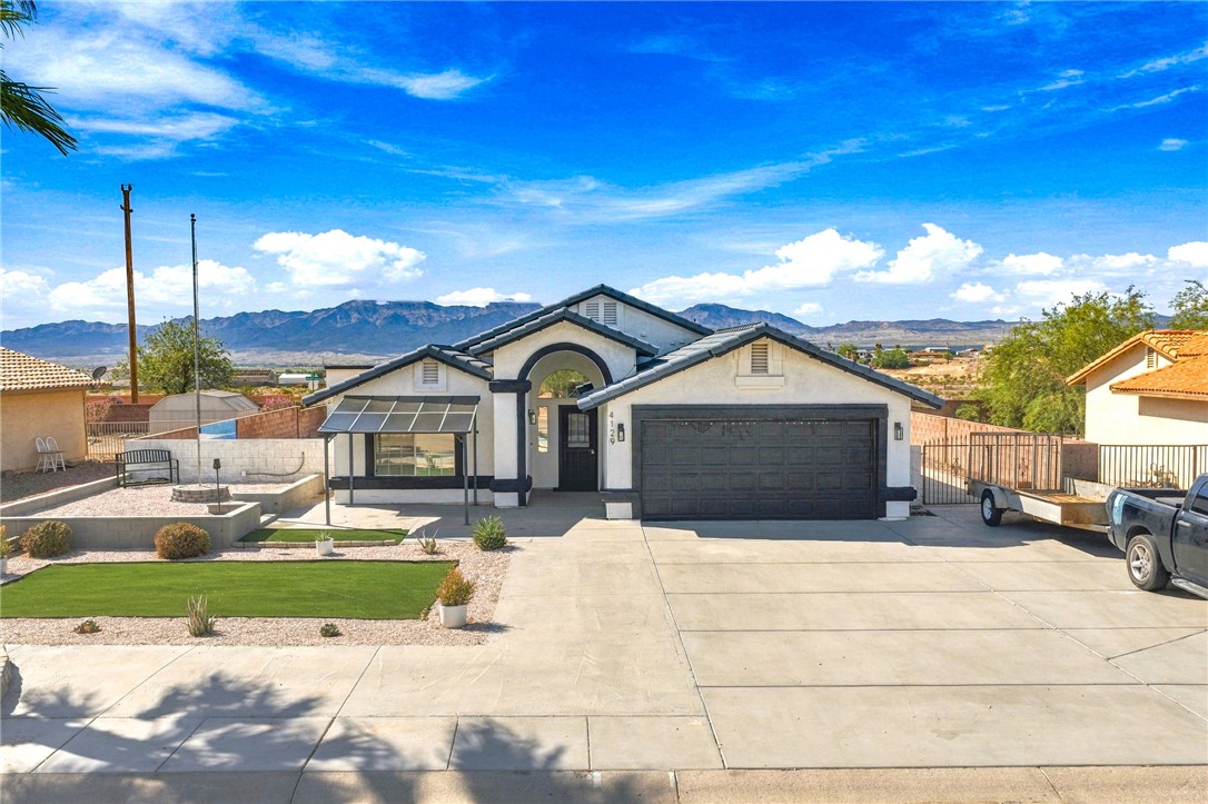 4129 S Dixon Drive — photo