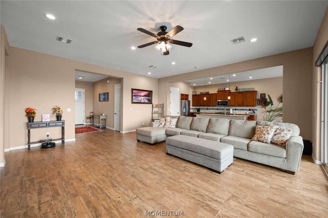 3124 Fort Mojave Drive — photo