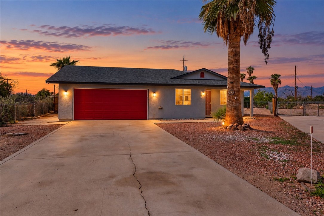 1391 E Ruby Way — photo