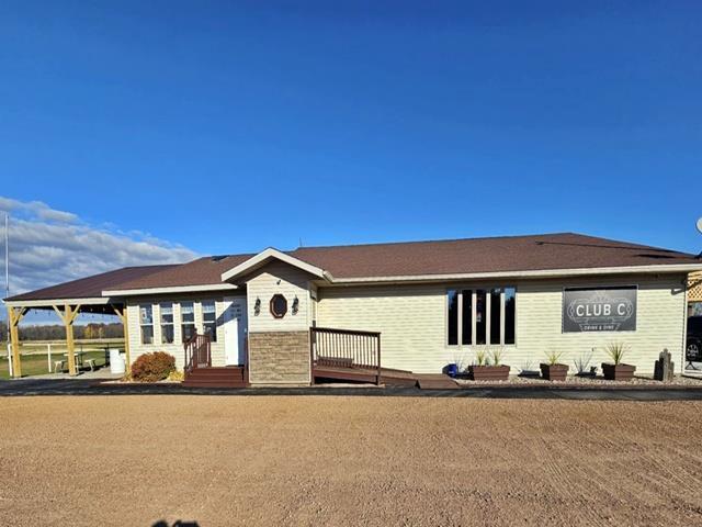 109300 County Road C — photo