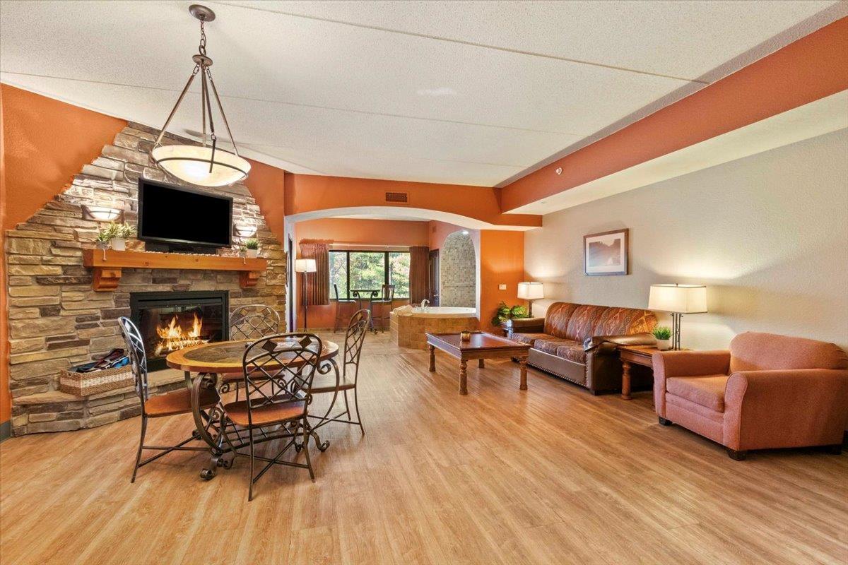 2411 River Road 2219 — photo