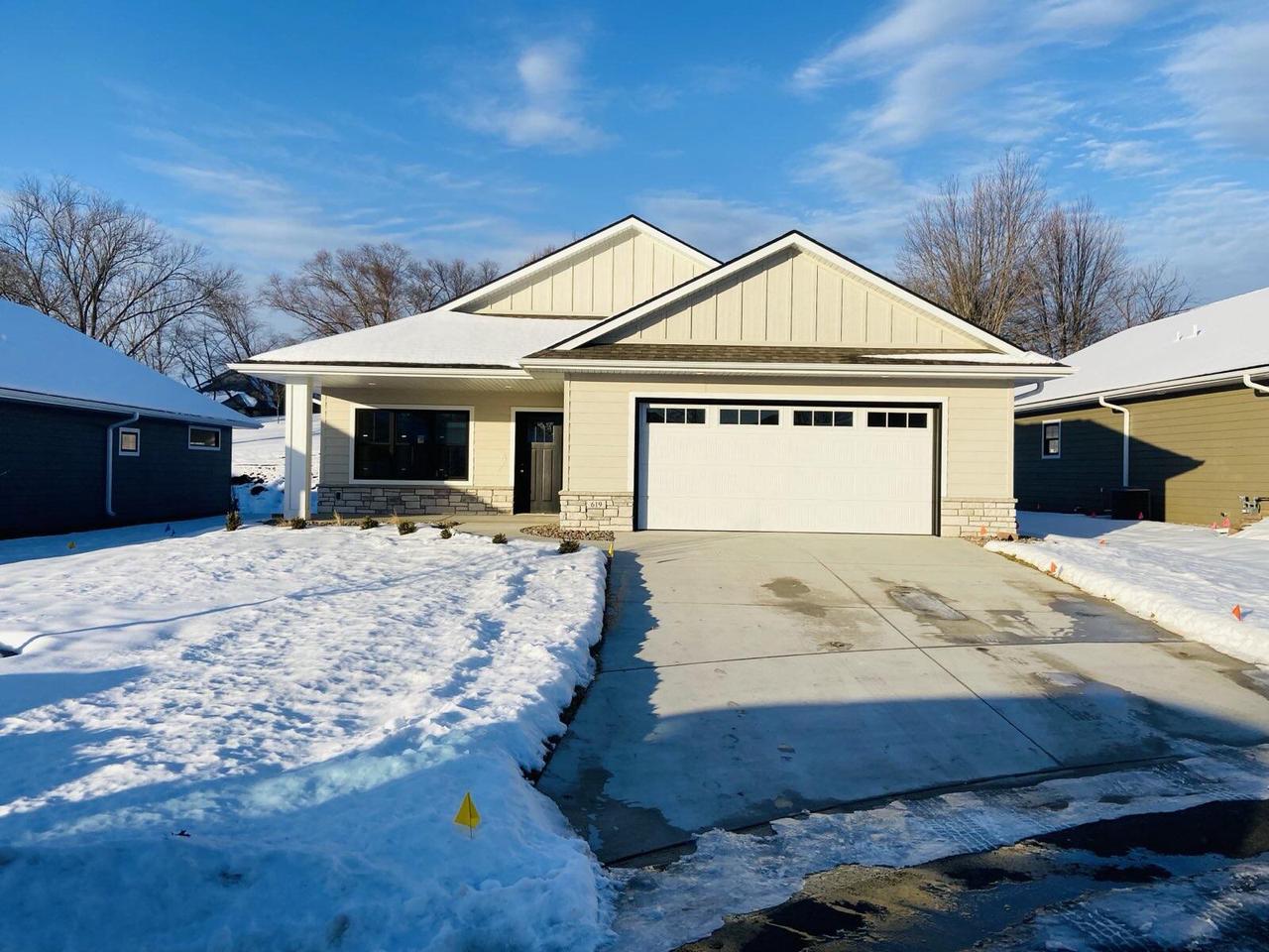619 Johnson Place — photo