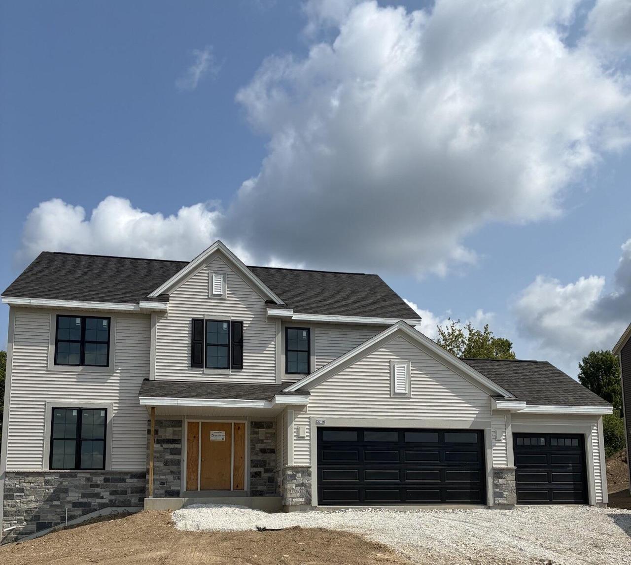 3716 Oakmont Trail — photo
