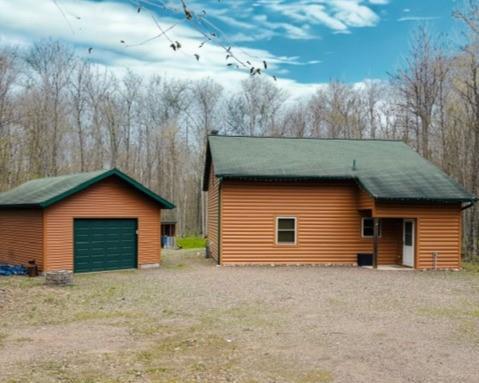 4748W Butler Road — photo