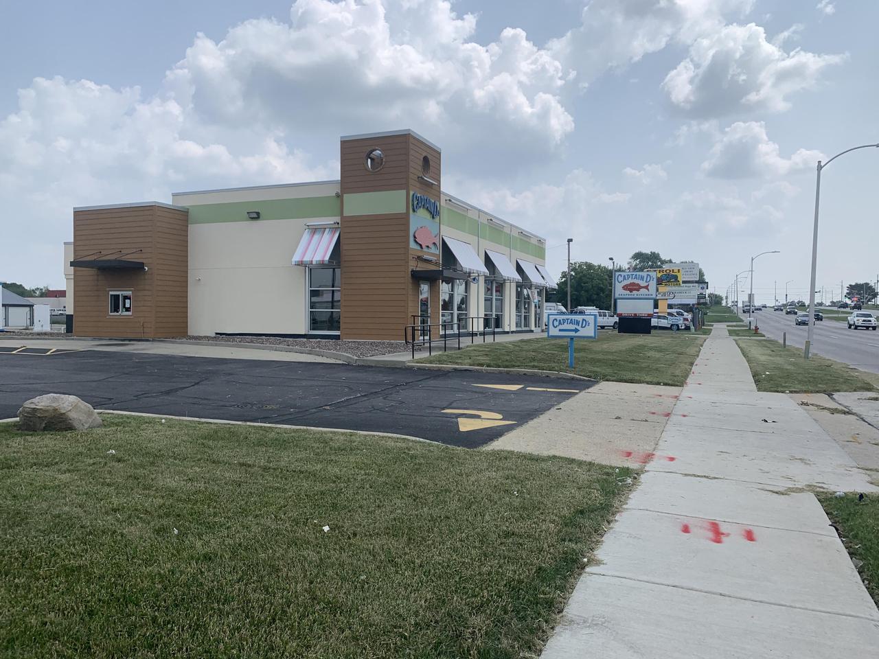 7320 W Good Hope ROAD, Milwaukee, WI 53223 — photo 3
