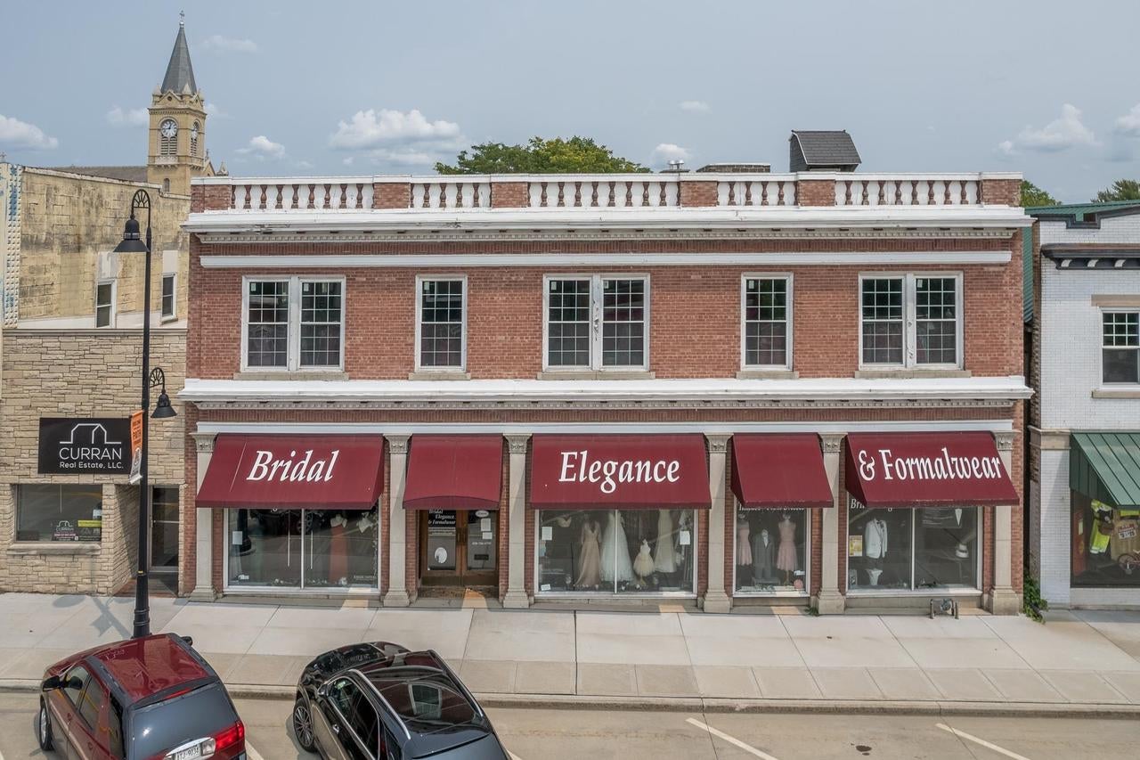 172 W Wisconsin Avenue — photo