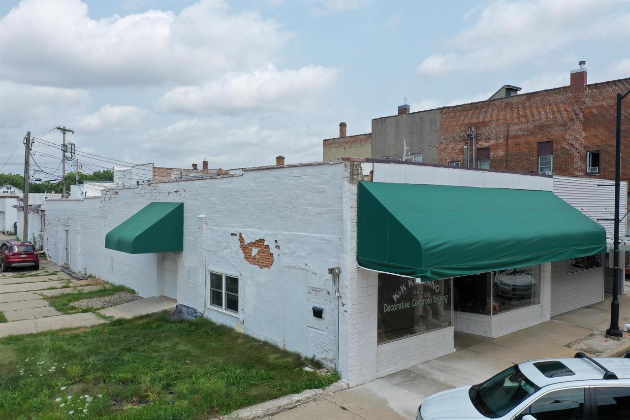 250 W Court Street — photo