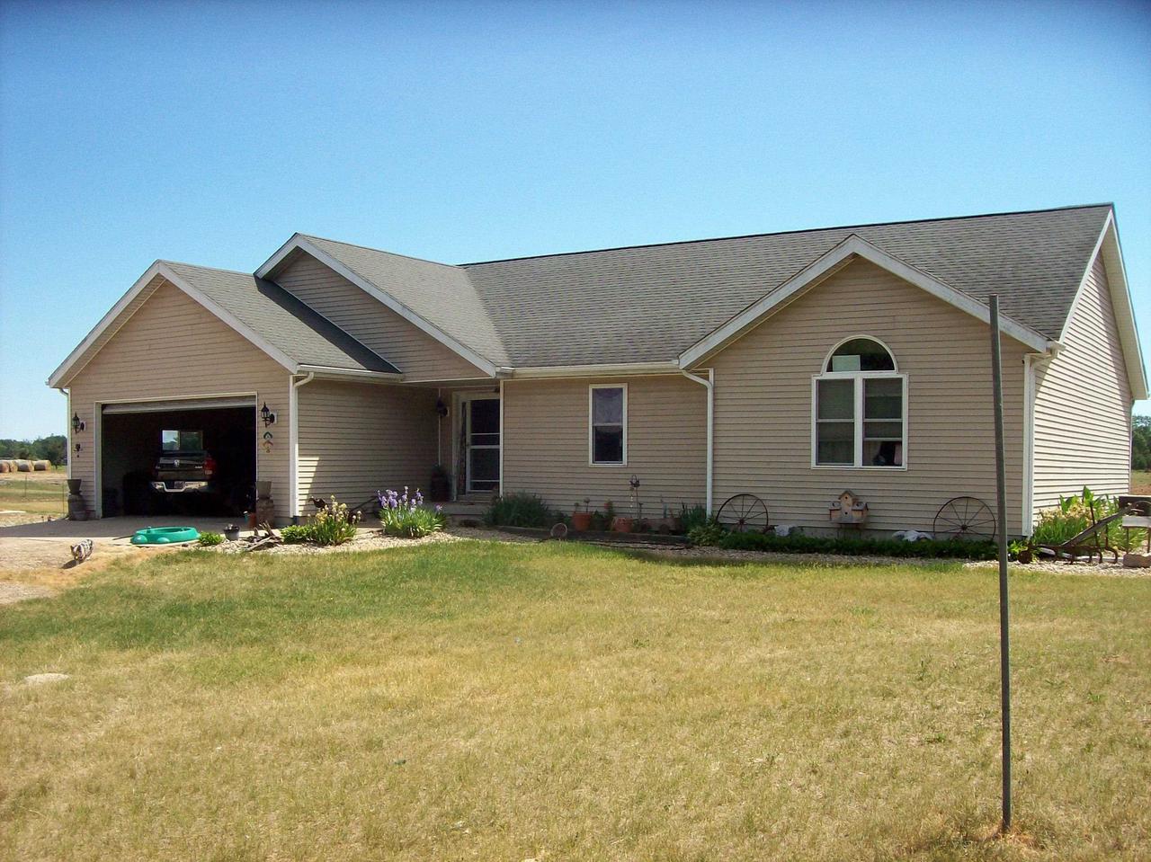 N6702 12th Road, Montello, WI 53949 — photo 2