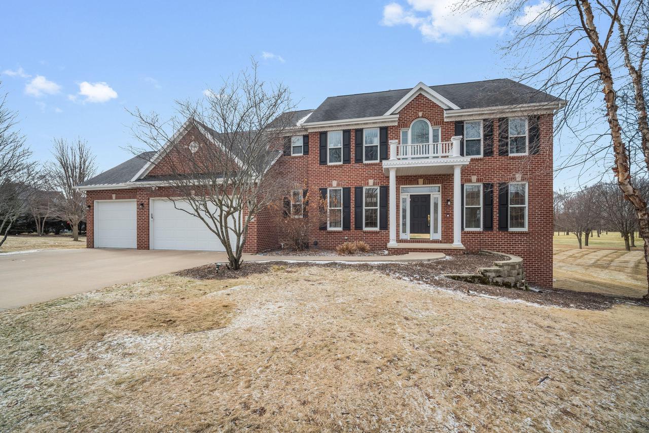 24 Whispering Springs Court — photo