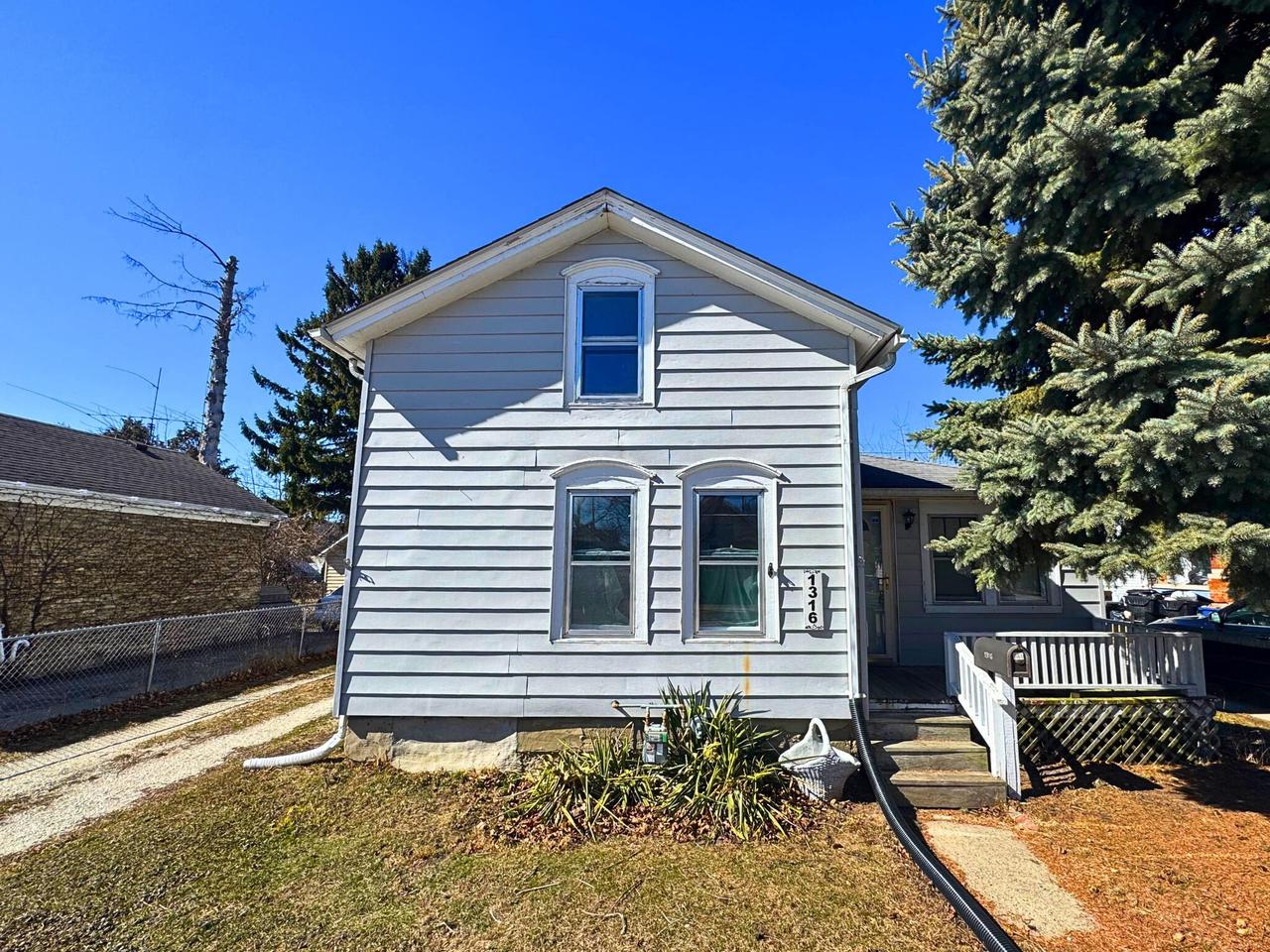 1316 Erie Street — photo