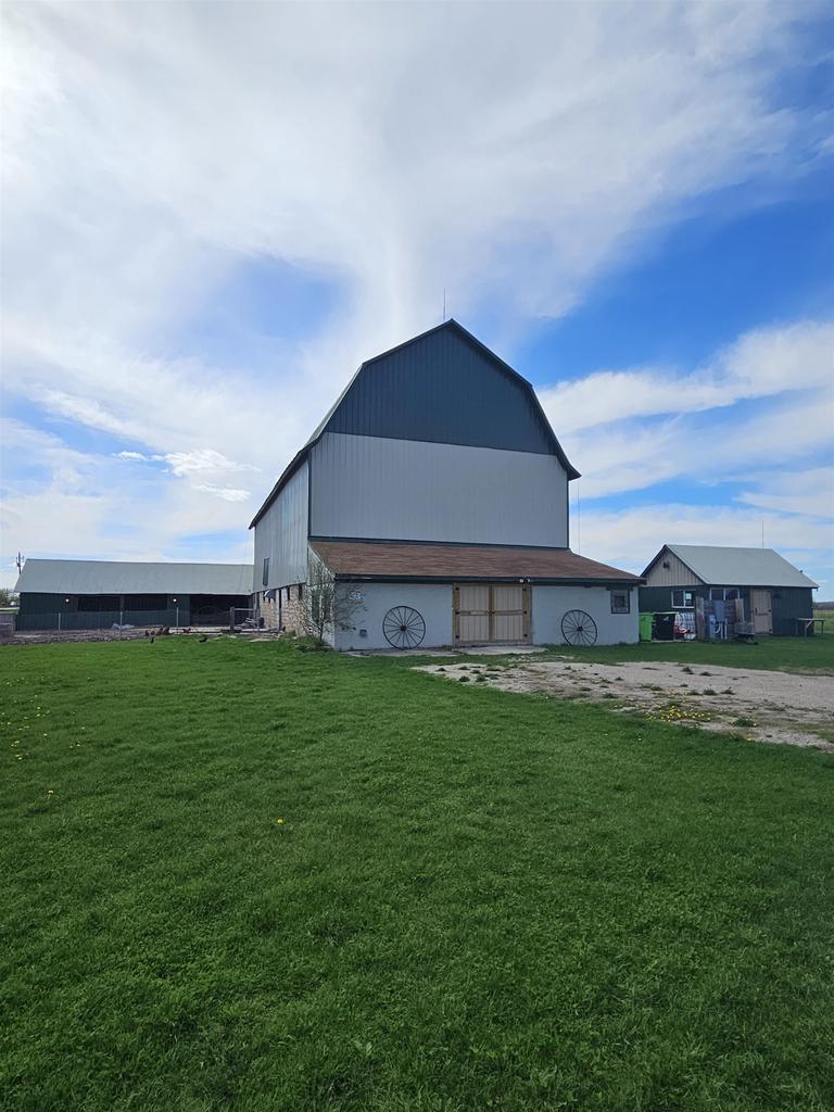 County Rd II, Winchester, WI 54947 — photo 2