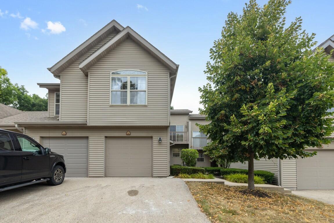 500 S Edwards Boulevard 21 — photo