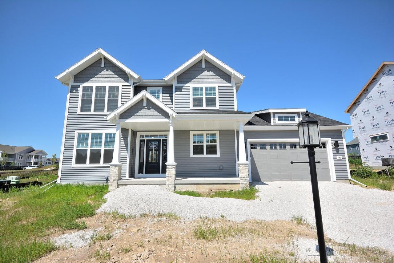 704 Winterberry Drive — photo