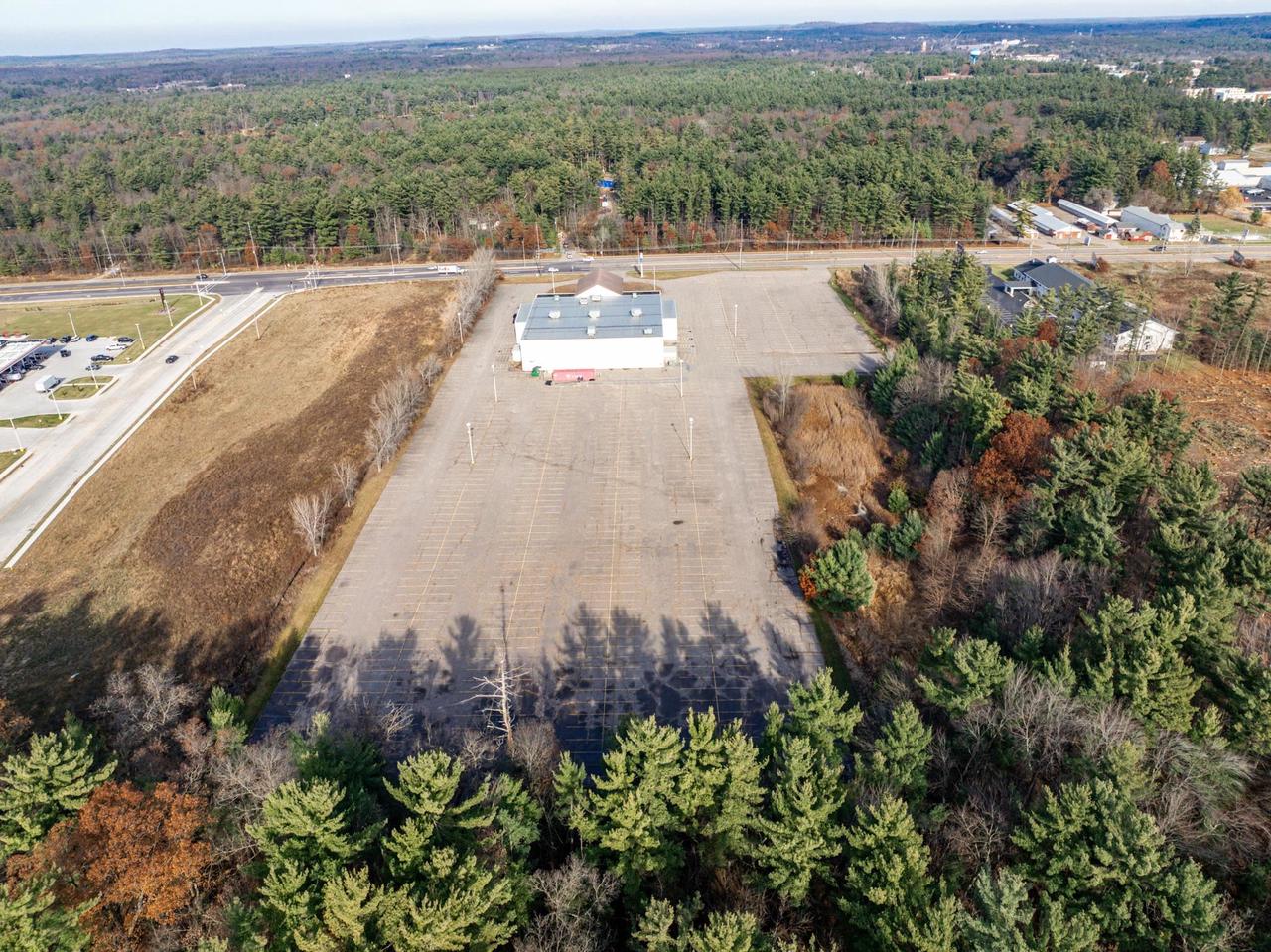 8.77 Acres Kossuth Street — photo