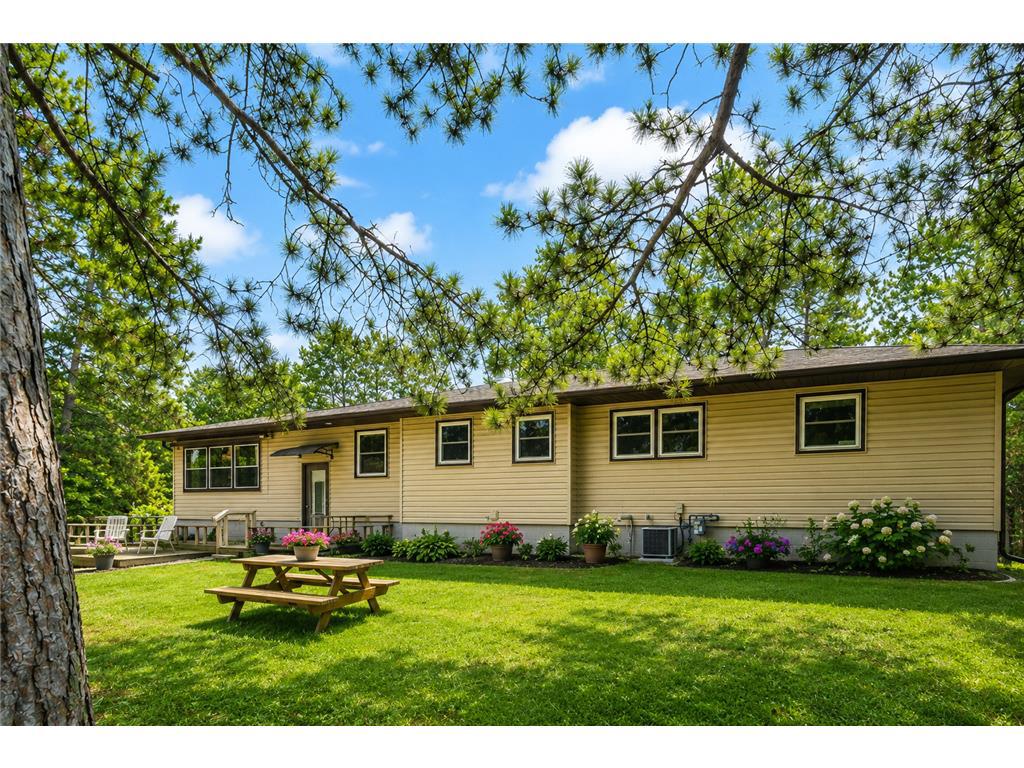 917 Sunrise Beach Drive — photo