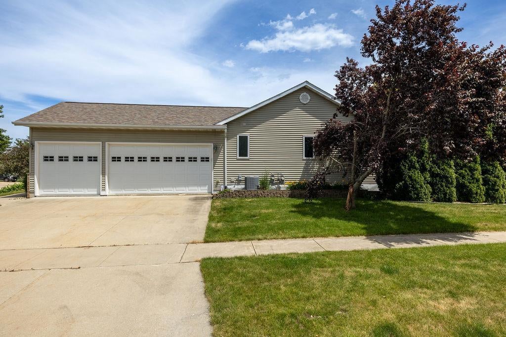 209 Morningside Drive — photo