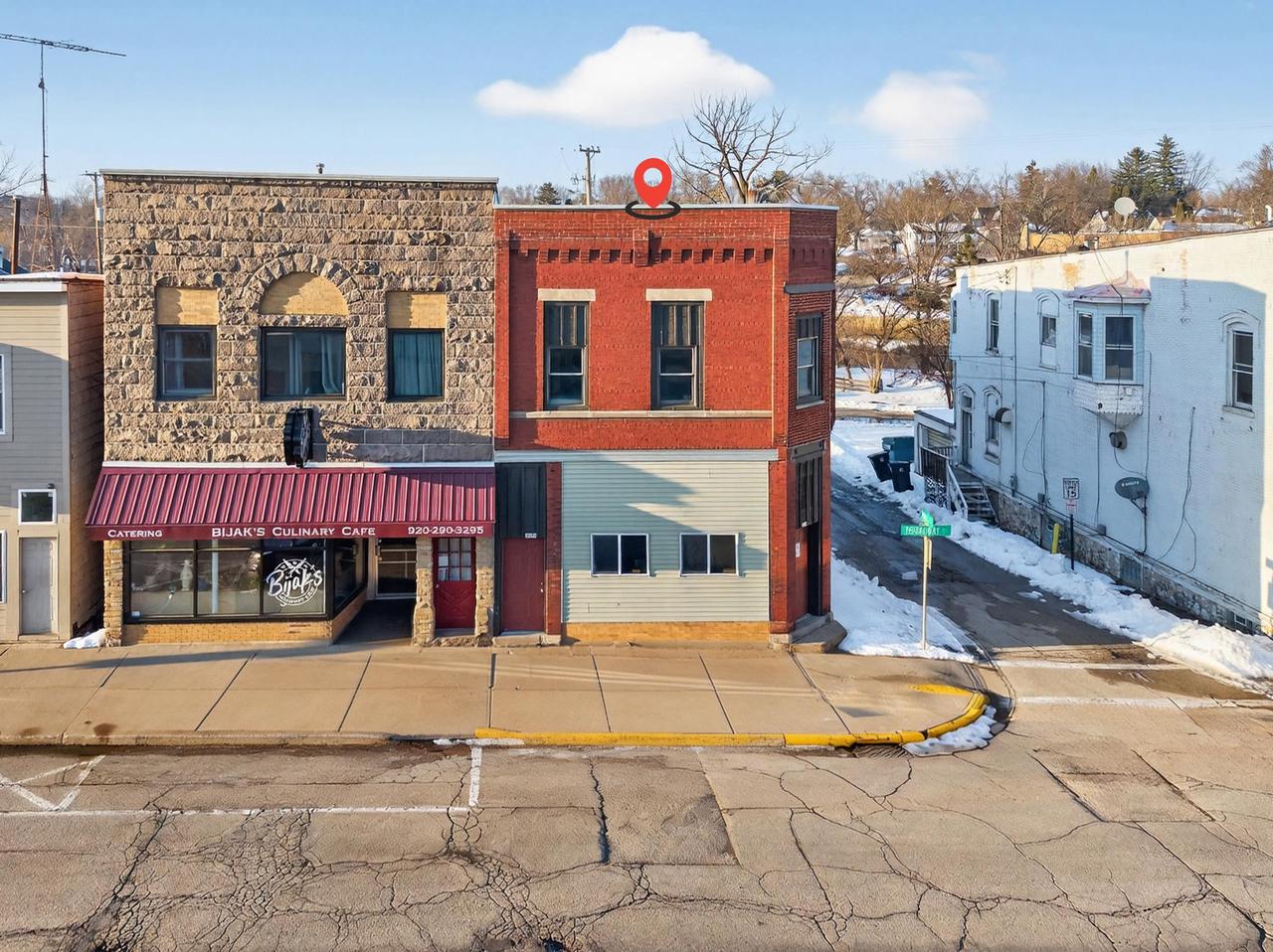 217 Broadway Street — photo