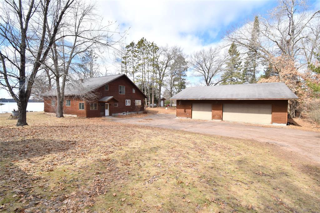 3434 Chenoweth Drive — photo