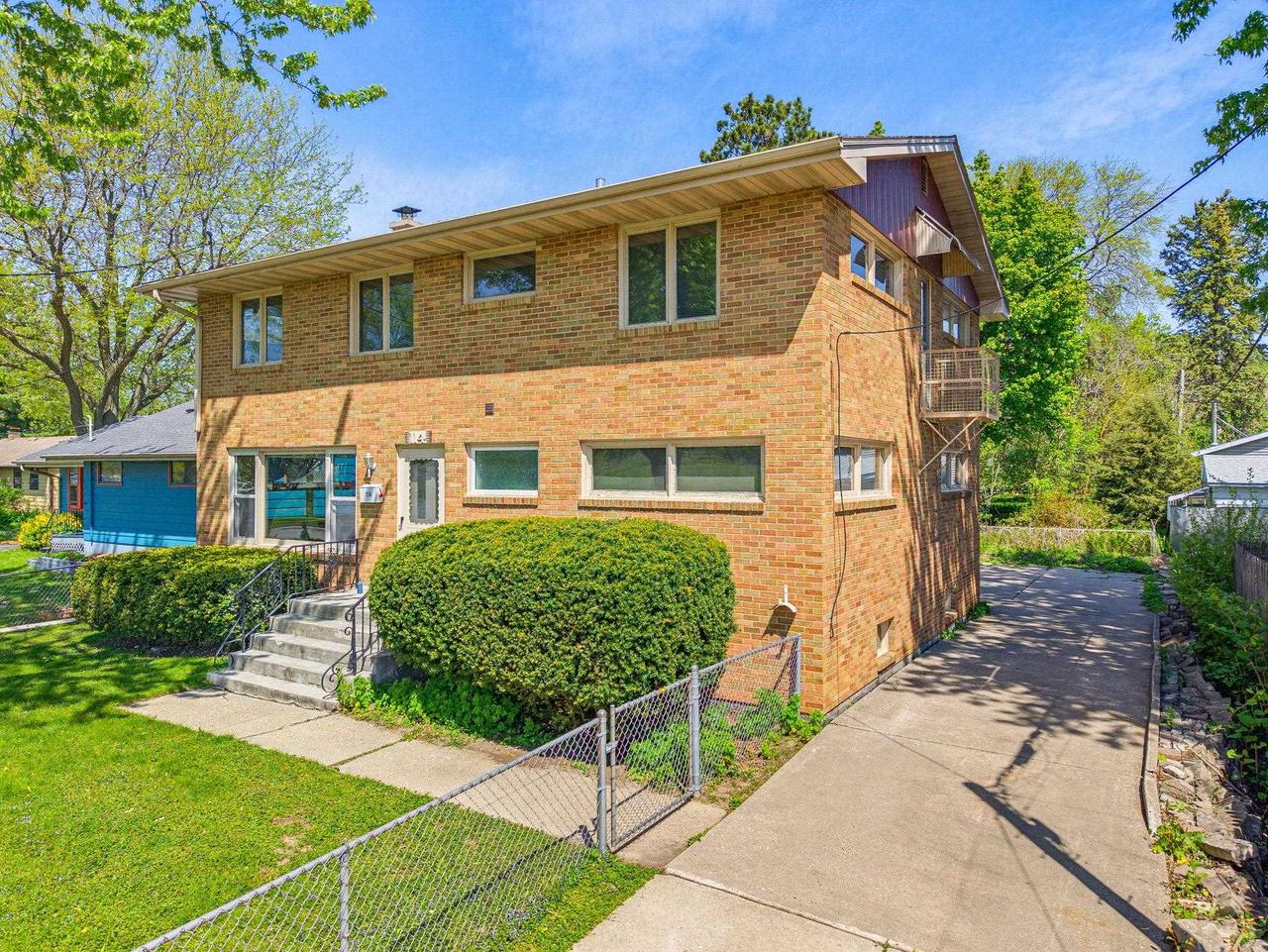 114 W Olin Avenue — photo
