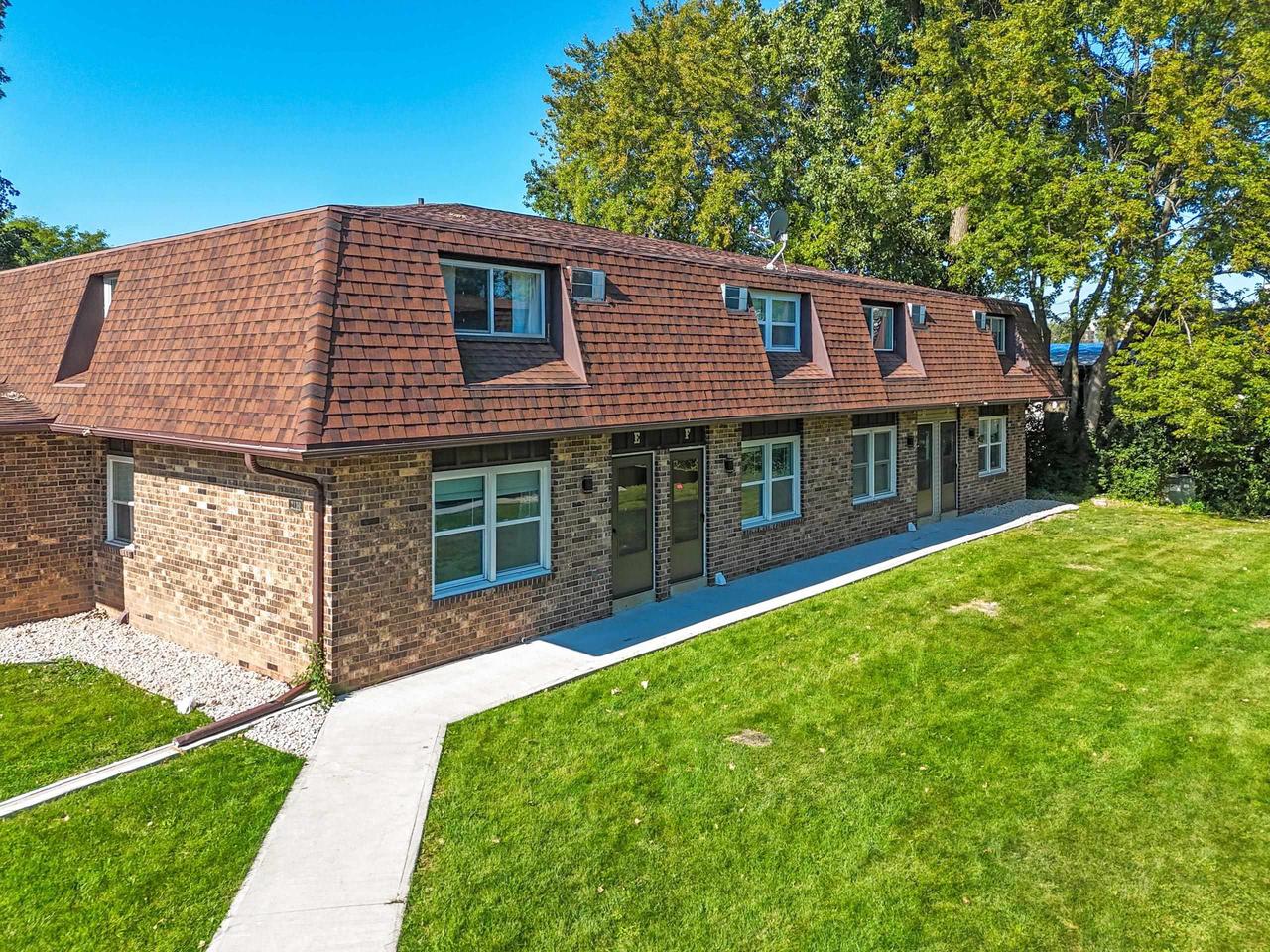 2130 Elmview Drive M — photo