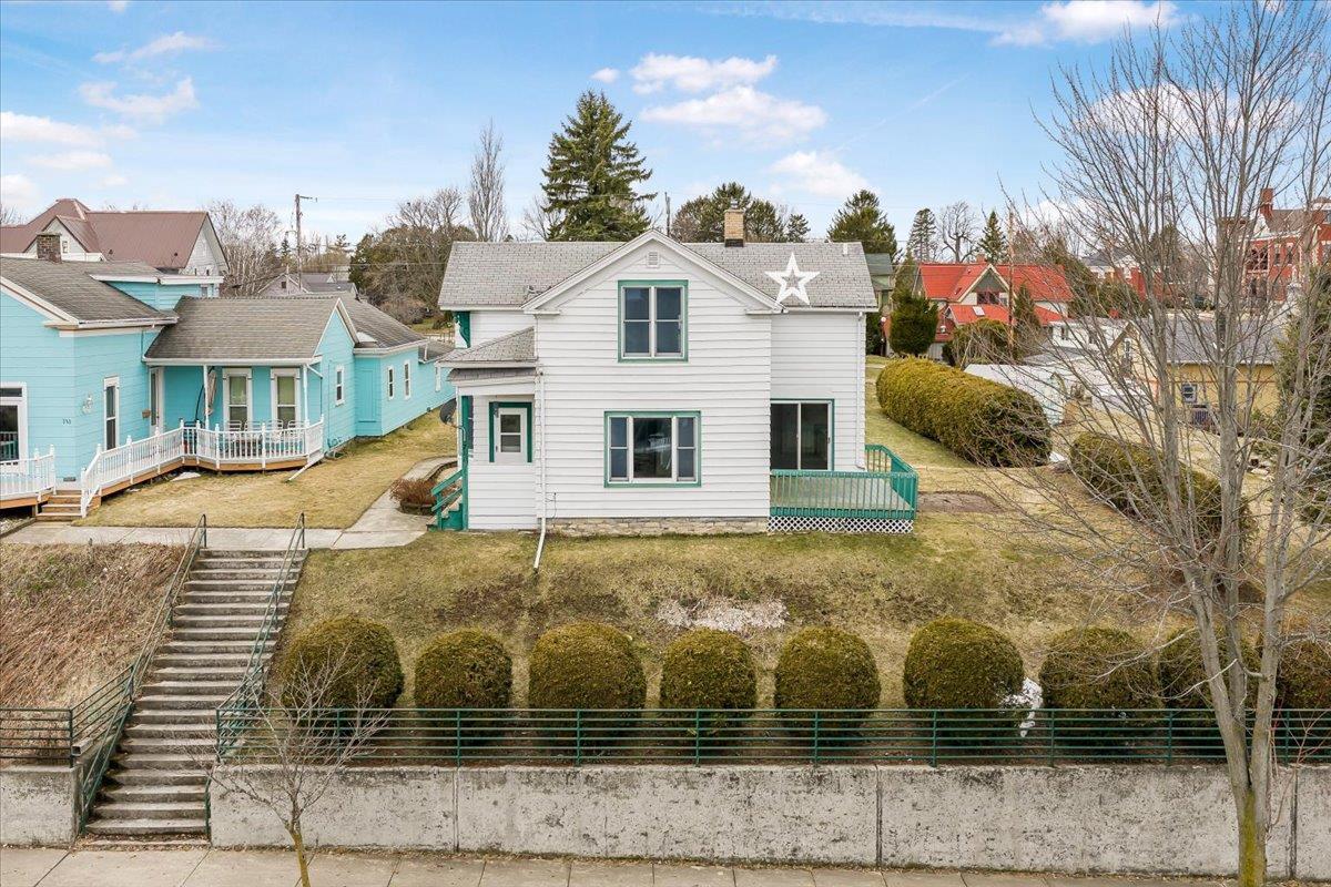 711 Milwaukee Street — photo