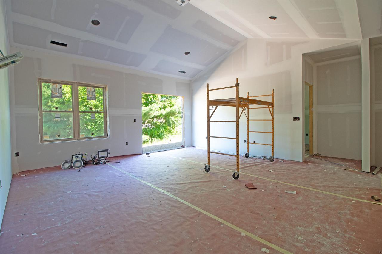 537 Spring Street, Spring Green, WI 53588 — photo 2
