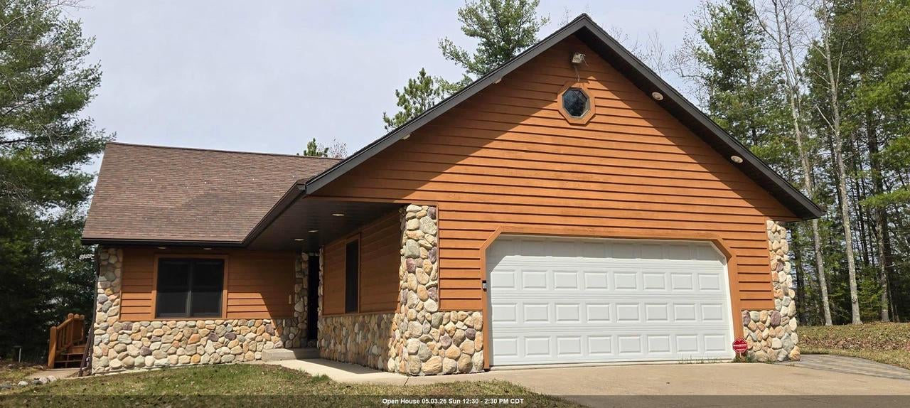 16245 Crestview Drive — photo
