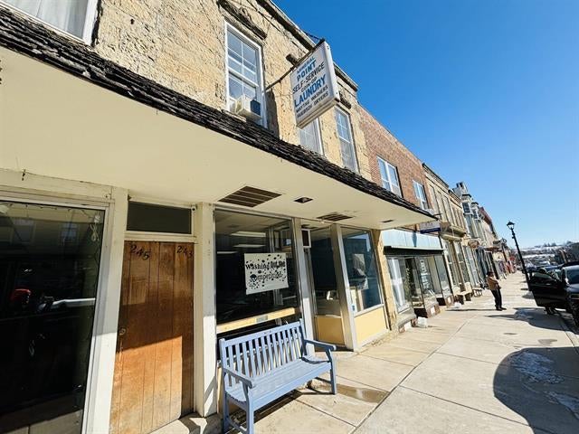 243 High Street — photo