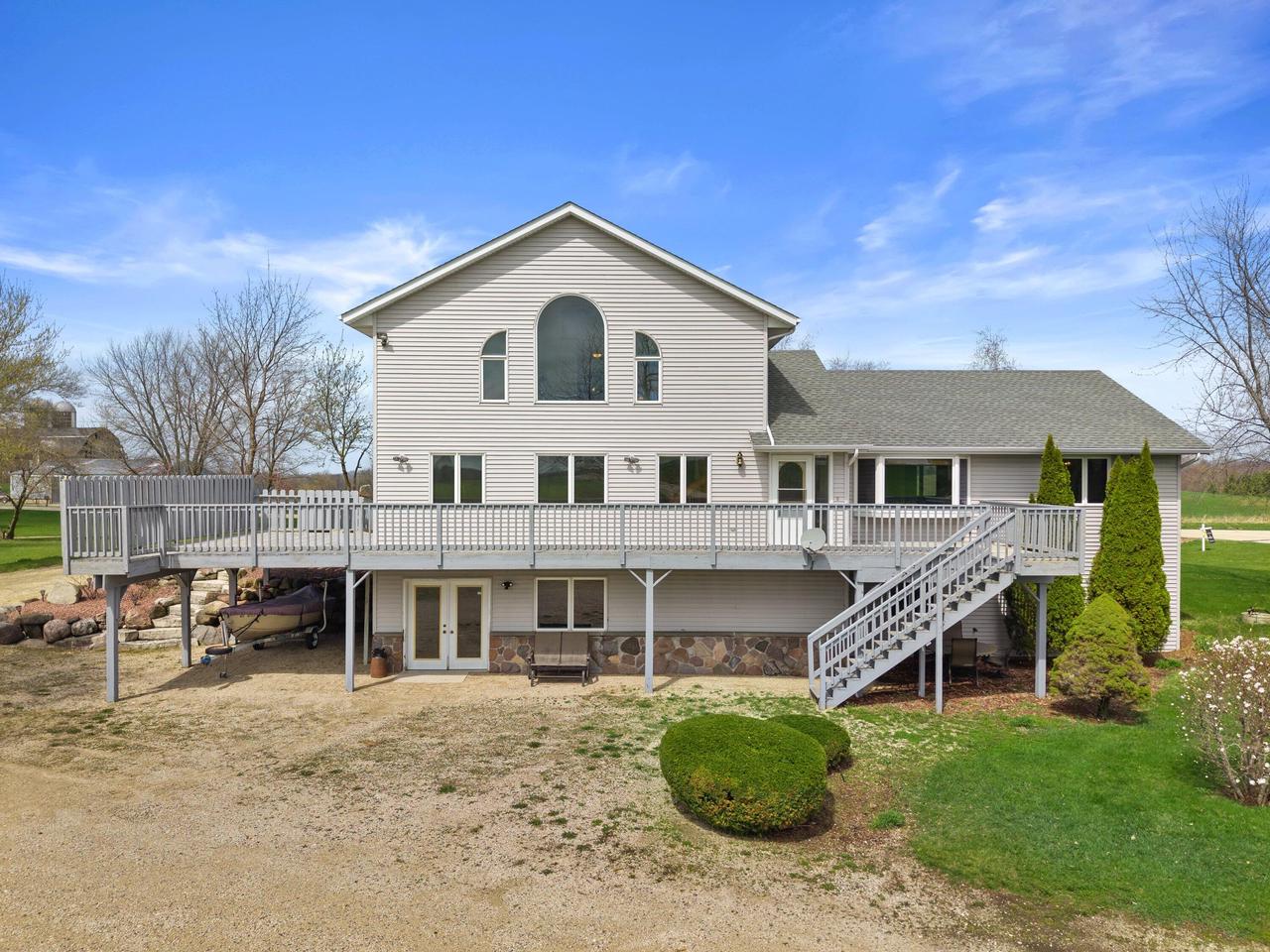 7293 Aurora ROAD, West Bend, WI 53090 — photo 3