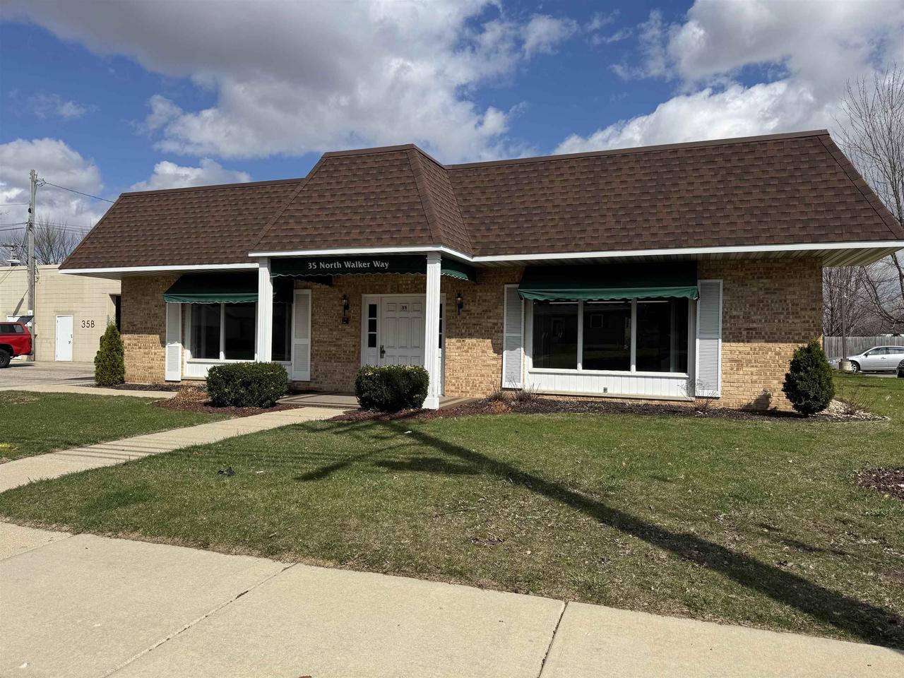 35 N Walker Way — photo