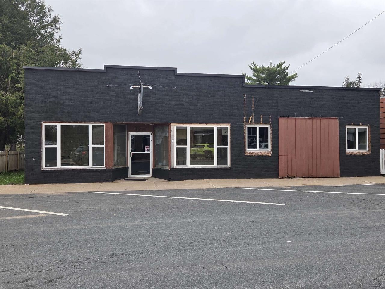 177 N Main Street — photo