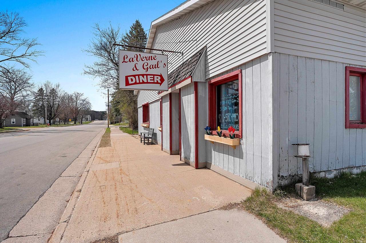 314 E Main Street, Suring, WI 54174 — photo 3