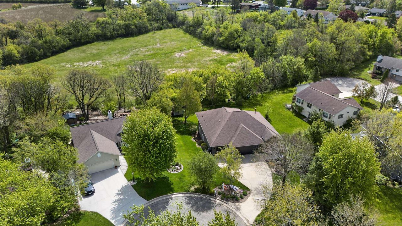 801 Nordic View — photo