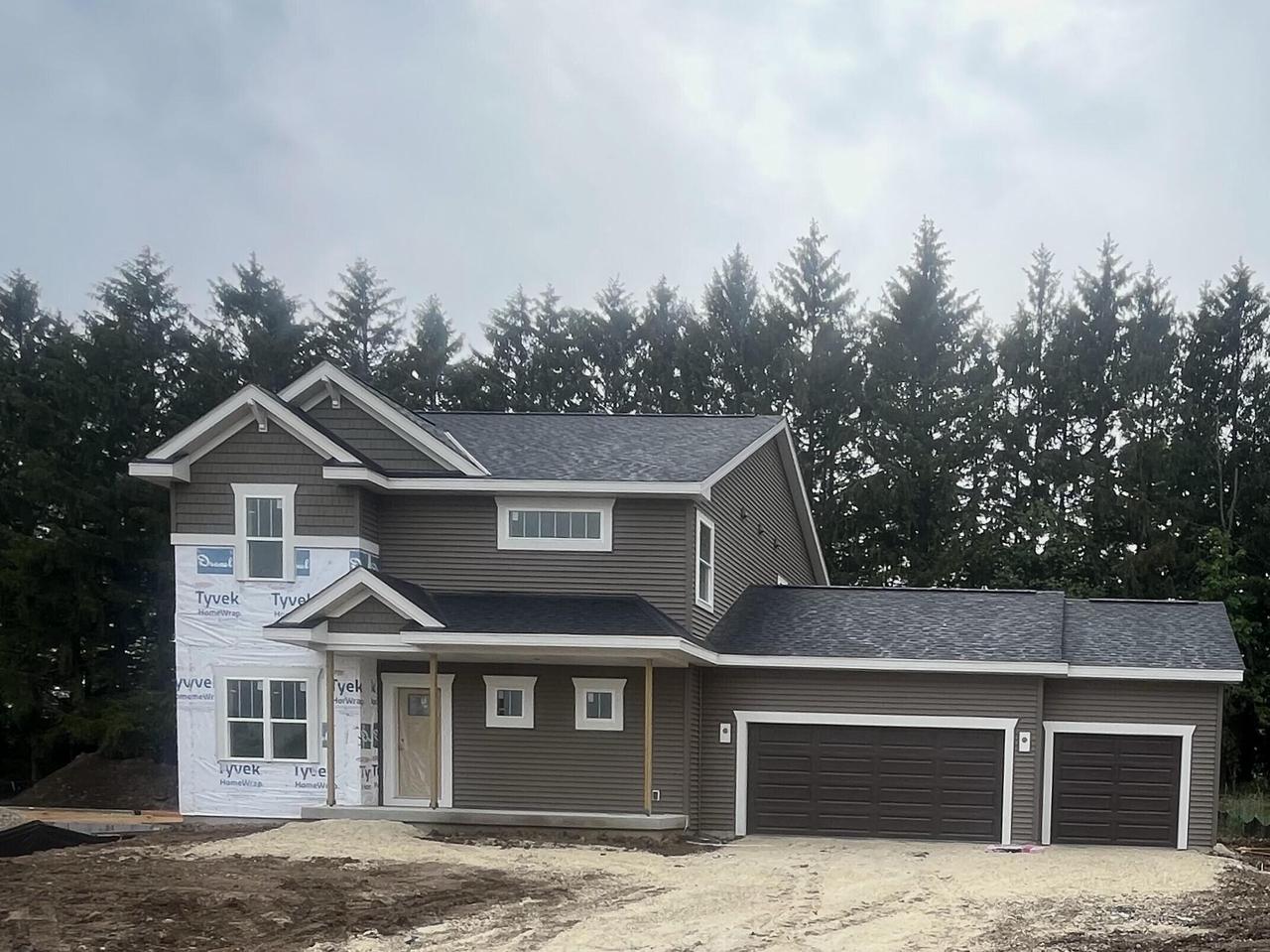 549 Hawks Ridge ROAD, Grafton, WI 53024