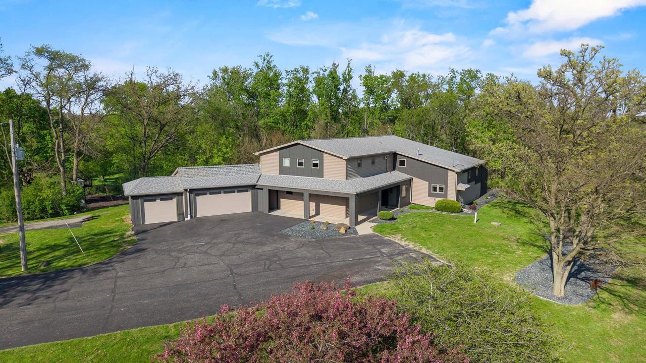 5416 N County Road H — photo