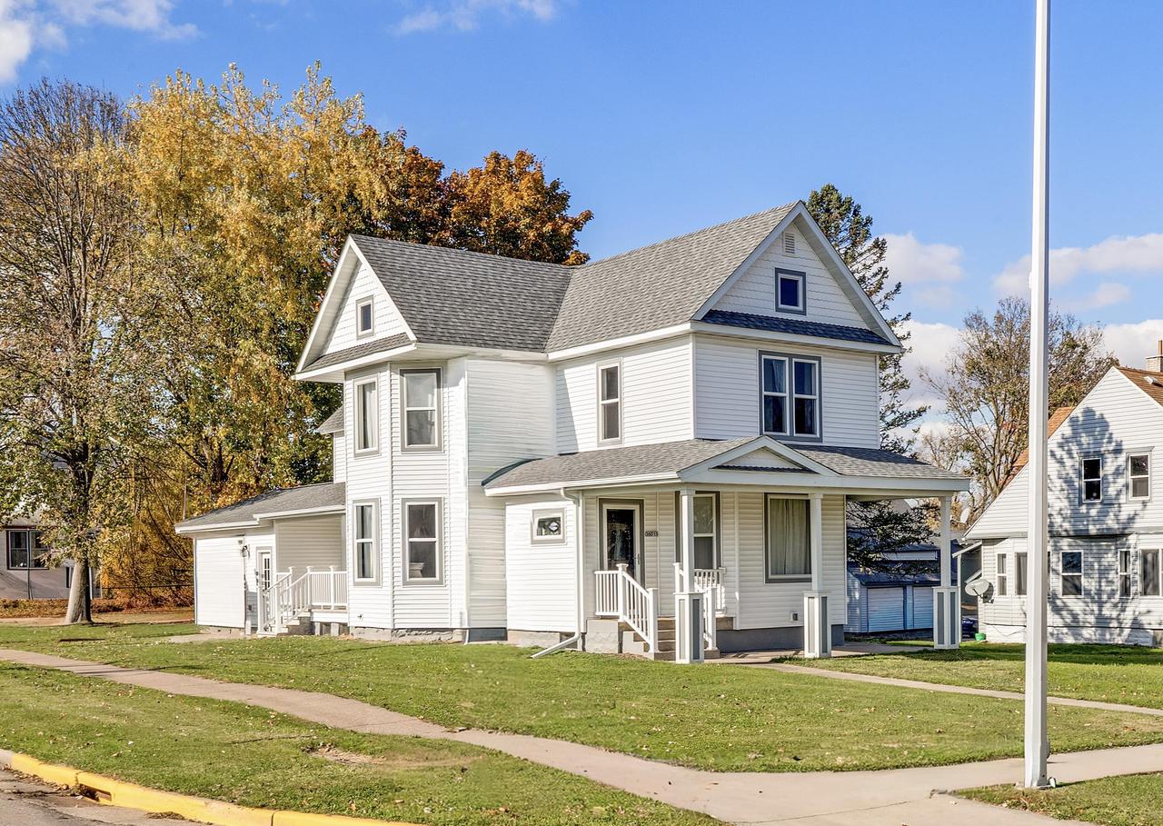 36015 Main Street — photo