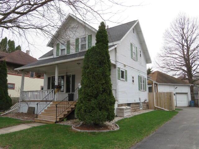 220 Fond Du Lac Avenue — photo