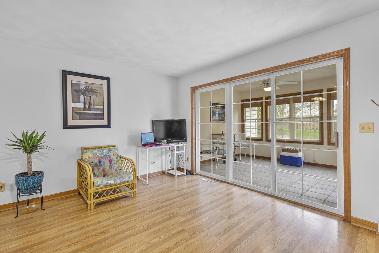 1086 Stonewood Crossing — photo