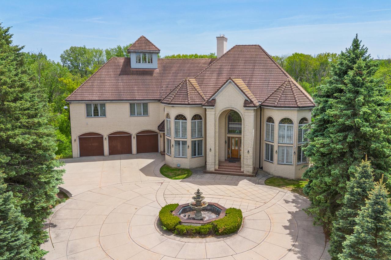 N78W13031 Country Club Court — photo